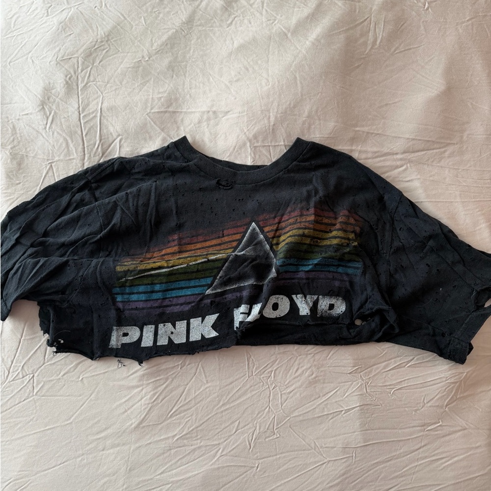 Vintage Cropped Pink Floyd Black and Rainbow Tee